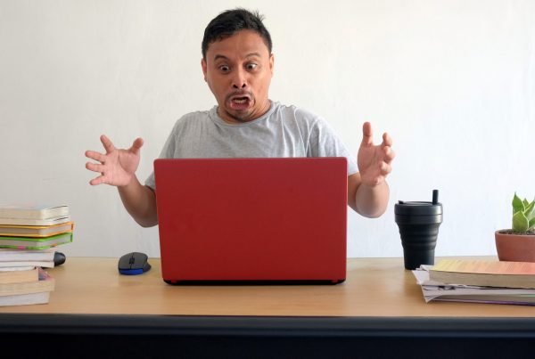 Bateri Laptop Cepat Habis Kenali Masalah, Punca Dan Cara Atasi Sebelum Tukar Bateri - iklinik gadget